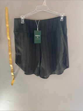 HALARA Black Ribbed High-Rise Athletic Shorts